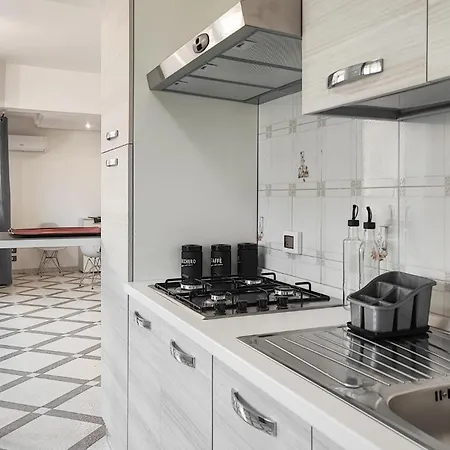 Appartement Lovely In *